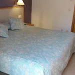 Cosmos Hotel *