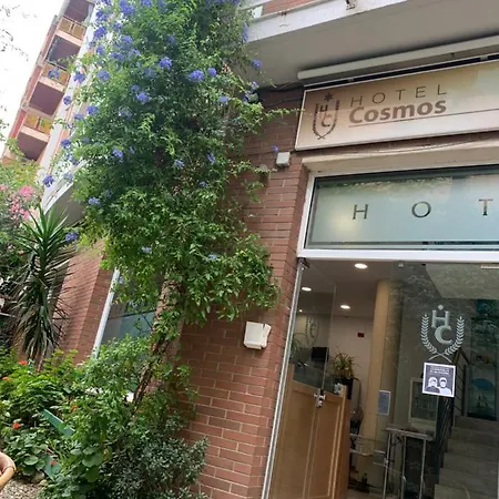 מלון Cosmos