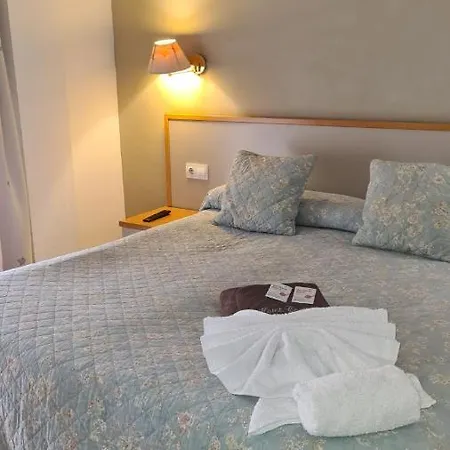 Hotel Cosmos