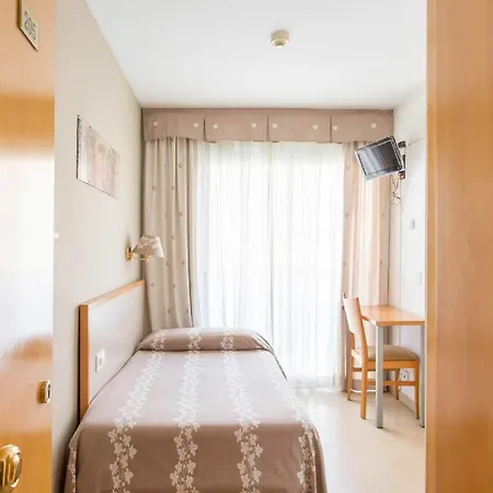 Hotel Cosmos