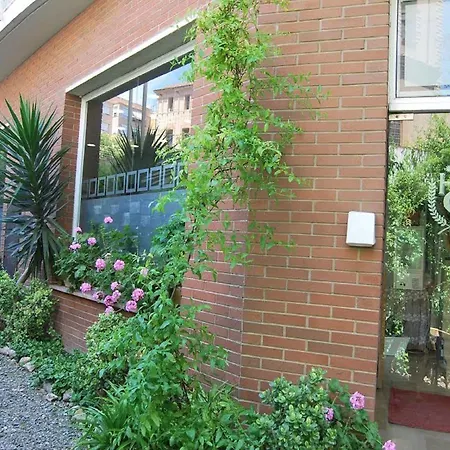 Hotel Cosmos *