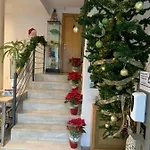 宇宙塔拉戈纳酒店 酒店 *