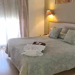 宇宙塔拉戈纳酒店